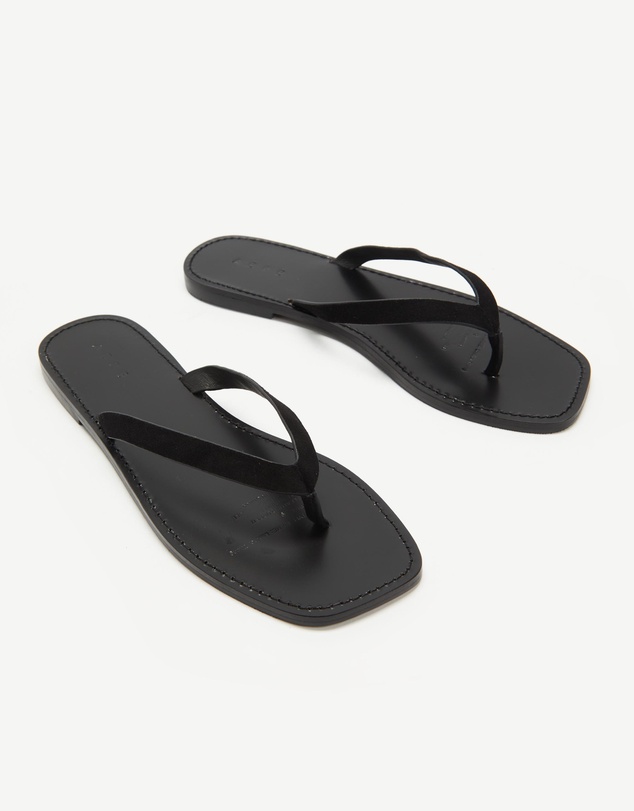 AERE - Suede Thong Sandals