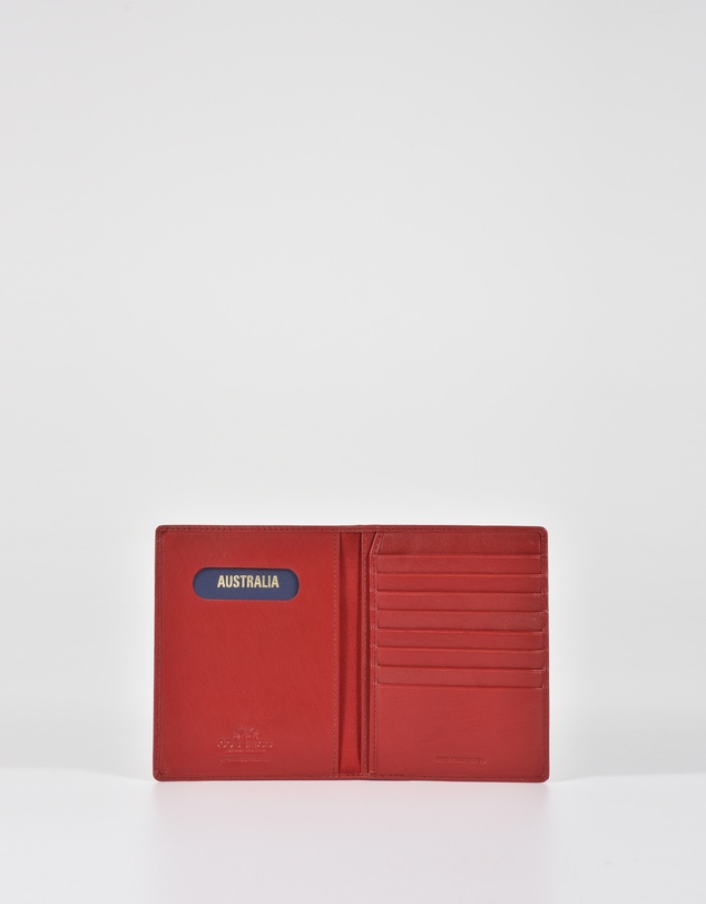Cobb & Co - Davey Leather RFID Passport Card Holder