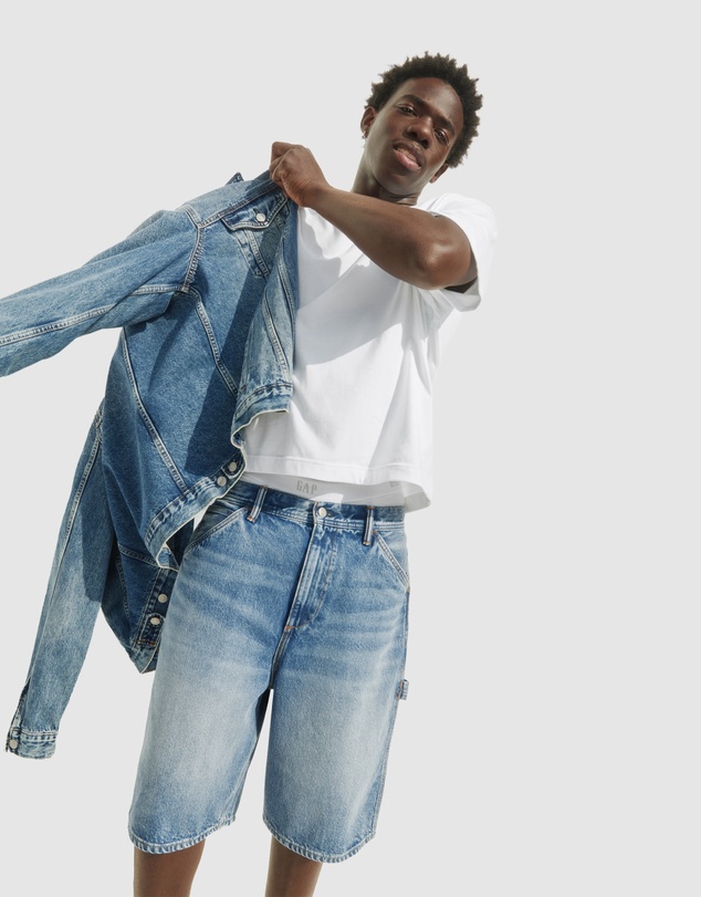 GAP - International Loose Fit Five Pocket Denim Shorts