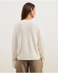 Atmos&Here - April Classic V-Neck Knit Jumper