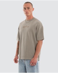 Kiss Chacey - Scars Waffle Street Tee