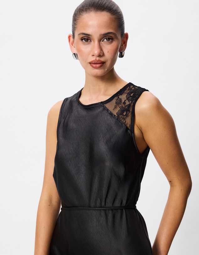 Tussah - Margot Lace Trim Cut Out Satin Maxi Dress