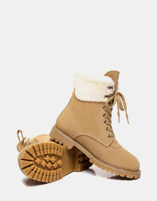 EVERAU - Australian Shepherd Ugg Mina Cow Suede Upper Martens