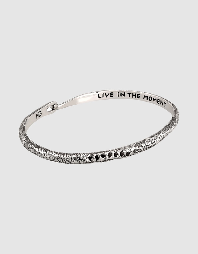 Haze & Glory - ICONIC EXCLUSIVE - Bark-Textured Zirconia Bangle in 925 Silver