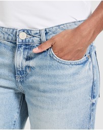 GUESS - Low Rise Slouchy Jeans
