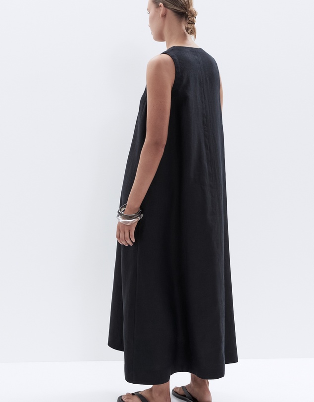 UNISON - Linen V Neck Maxi Dress