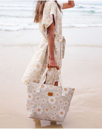 Sky Gazer - Poncho- Casuarina