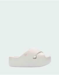 Melissa - Melissa Free Cross