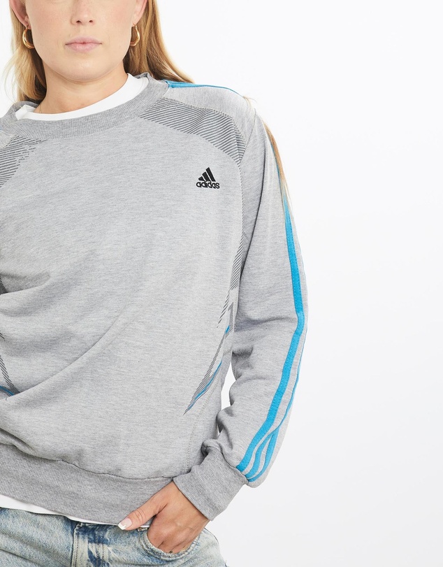 Vintage by The Real Deal - Pre Loved - Vintage Adidas Sweatshirt