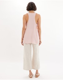 Amelius - Sabine Side Button Top