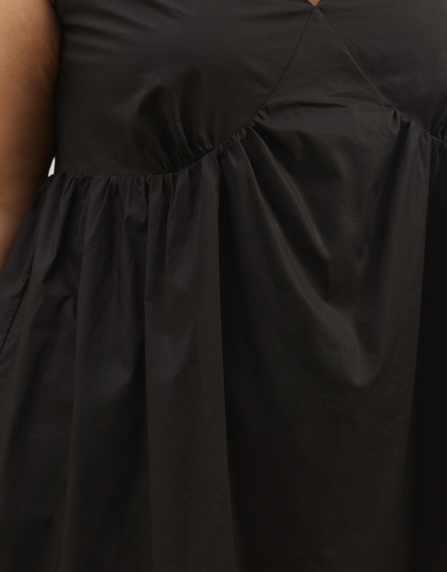 Atmos&Here Curvy - Louisa V-Neck Mini Dress