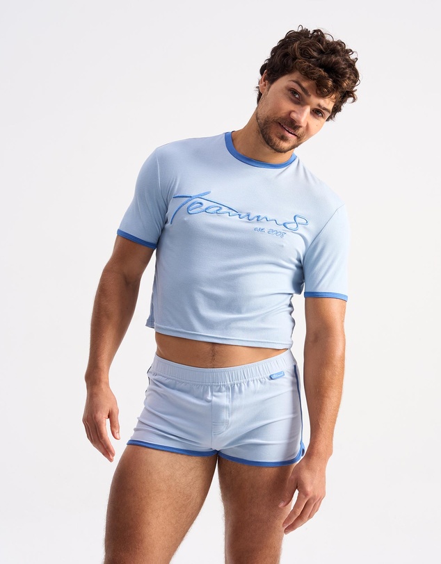 TEAMM8 - Retro Cropped Tee
