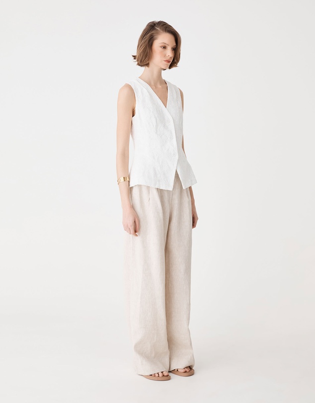 Forcast - Eloise Embroidered Top