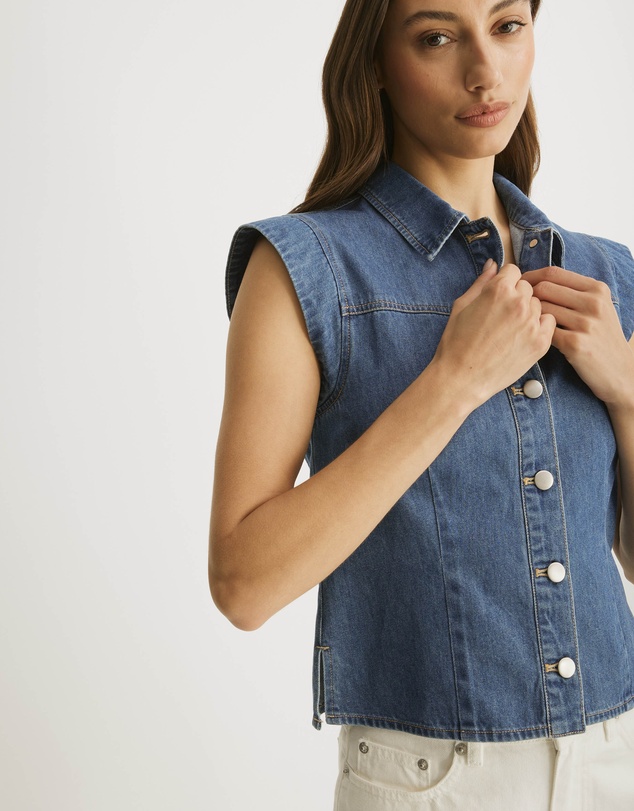 Atmos&Here - Megan Sleeveless Denim Shirt