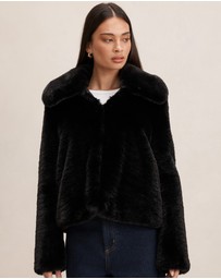 Forever New - Piper Short Faux Fur Jacket