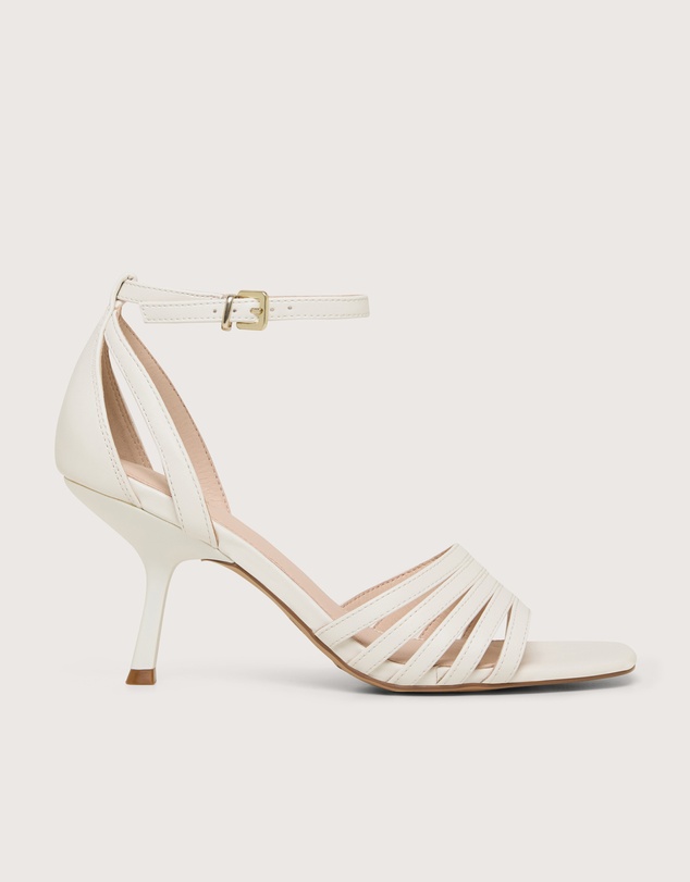 Review - Chloe Heel