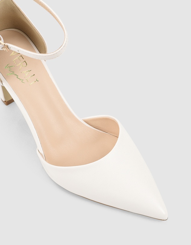 Verali - Kosta Closed Toe Block Heels