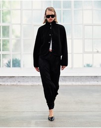 Staple the Label - Katya Crop Sherpa Jacket