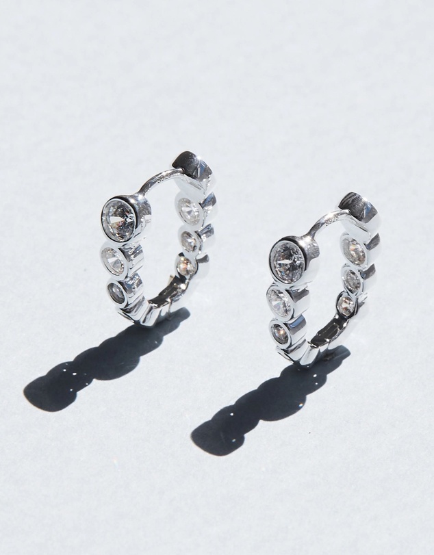 SAINT VALENTINE - Crescendo Oval Hoops - Silver