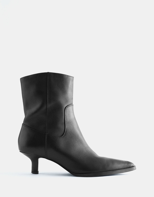 & Other Stories - Kitten Heel Suede Ankle Boots