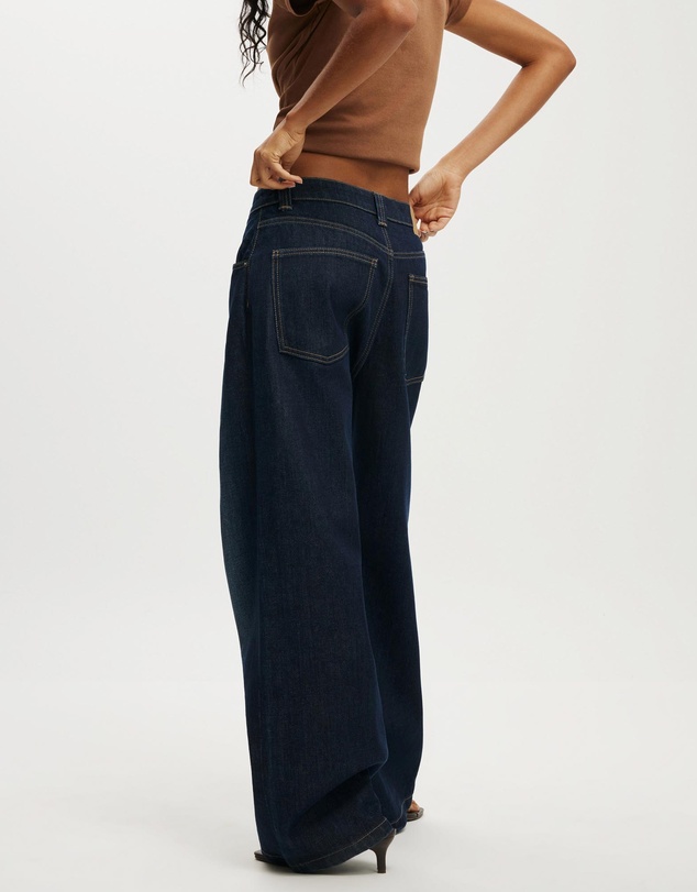 Cotton On - Low Super Baggy Jeans