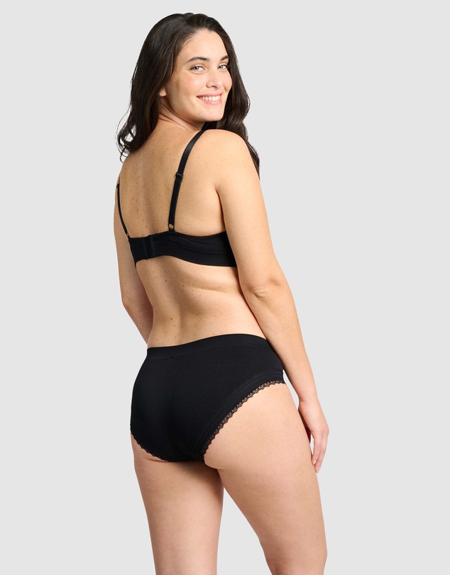 Sans Complexe - Agathe Comfortable Padded Wirefree Bra with Lace