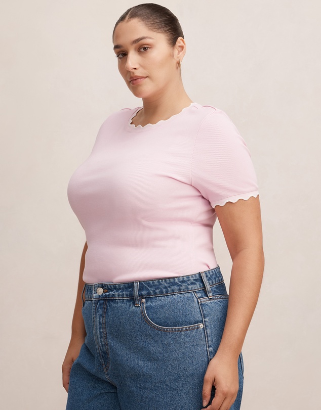 Forever New Curve - Rebecca Curve Scallop Neck Trim T-shirt