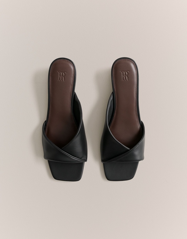 Trenery - Salva Wedge Mule in Black