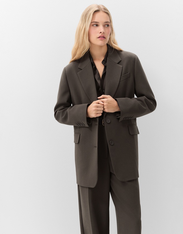 UNISON - Essential Relaxed Blazer