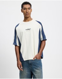 Worship - Laps Panel Oversize Raglan Tee