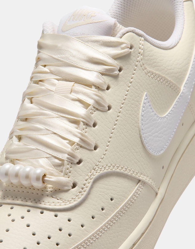 Nike - Court Vision Low - Women's
