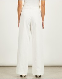 Minima Esenciales - Alma Belted Pants