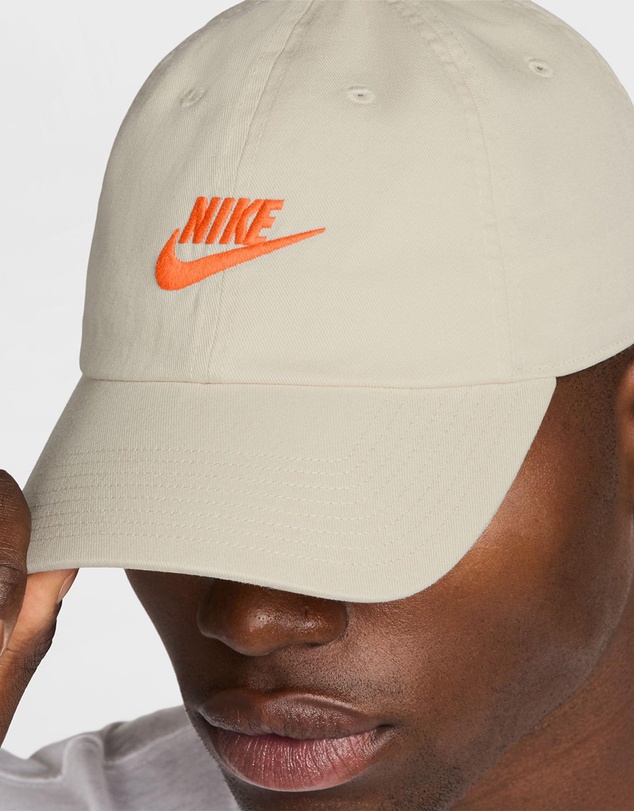 Nike - Club Unstructured Futura Wash Cap