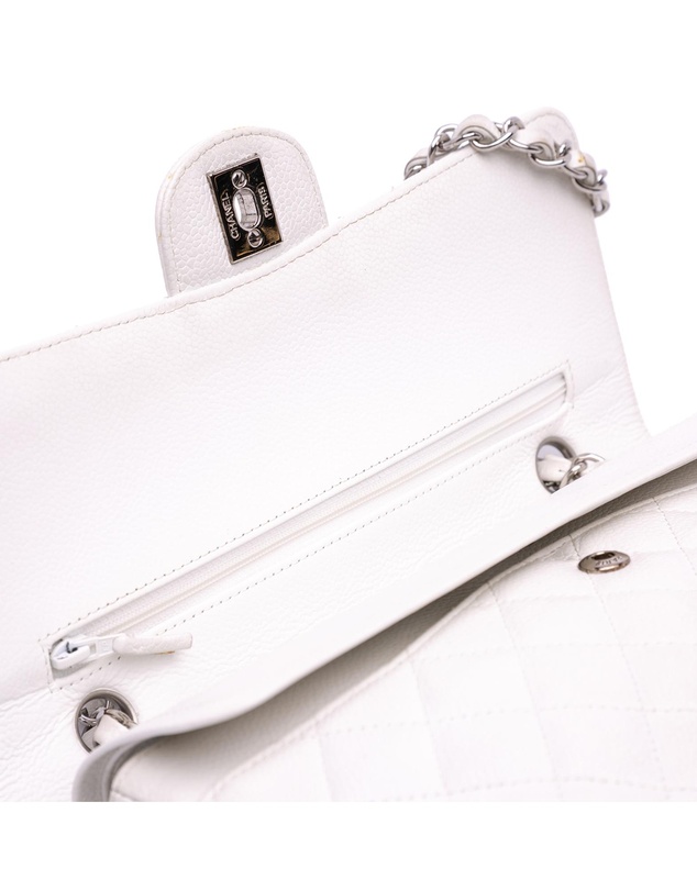 Chanel - Pre-Loved Medium Classic Caviar Double Flap