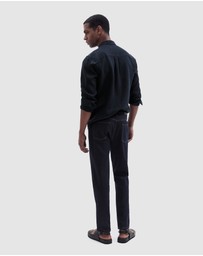UNISON - Slim Tapered Jean