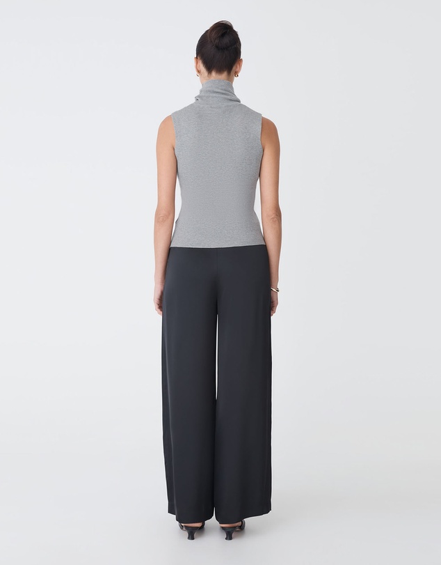 Forcast - Suzie Turtleneck Rib Knit Top