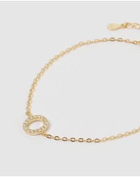 Izoa - Crystal Letter O Bracelet