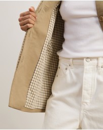 Atmos&Here - Fenna Trench Coat