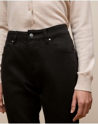 Trenery - Boyfriend Jean in Black