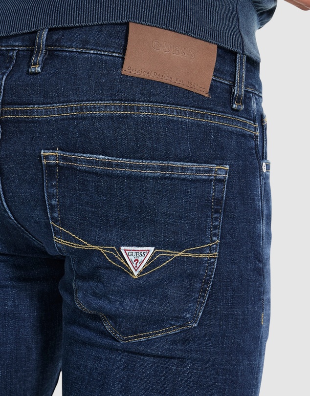 GUESS - Mid-Rise Finnley Jeans