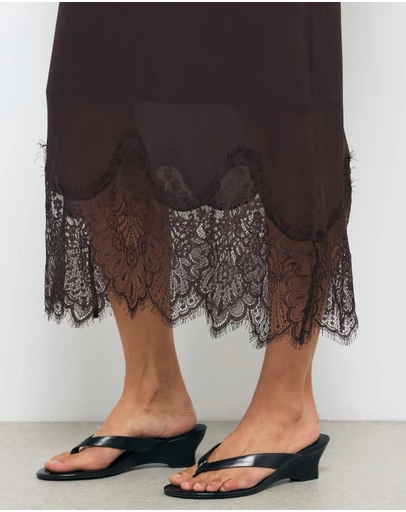 AERE - Leather Wedge Heel Thongs