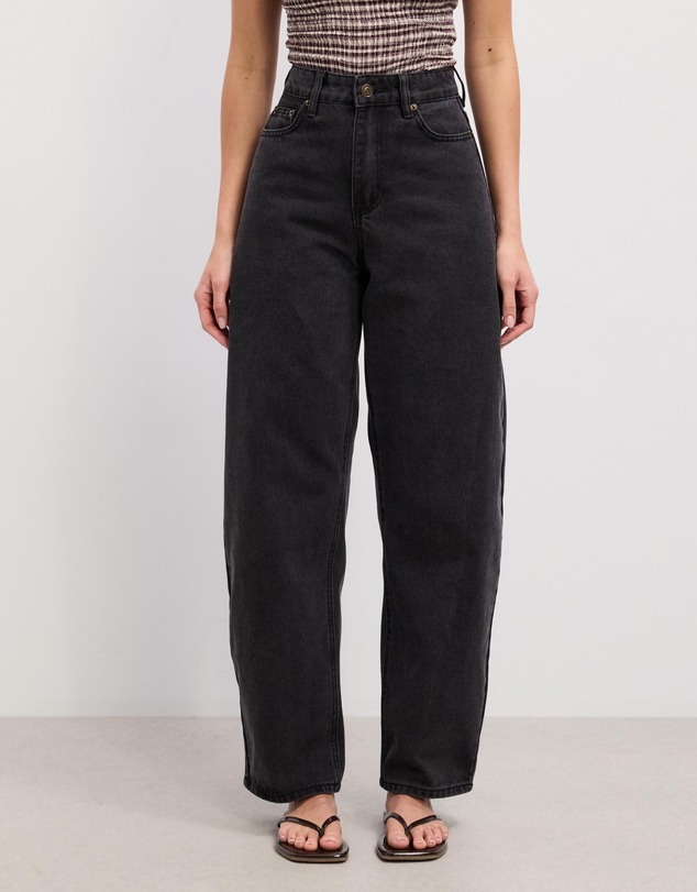 The Fated - Sylvia Barrel Jeans