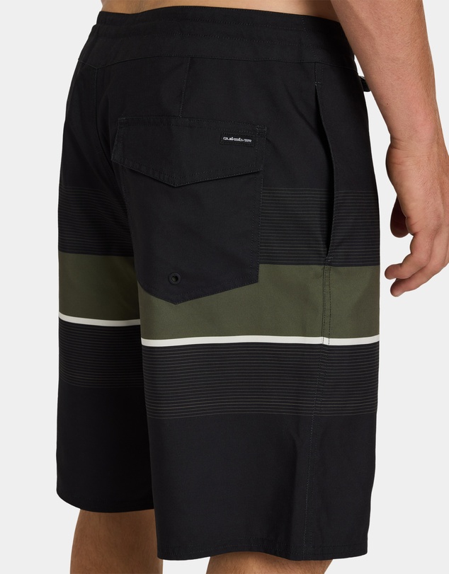 Quiksilver - Mens Everyday Padang Beach 20