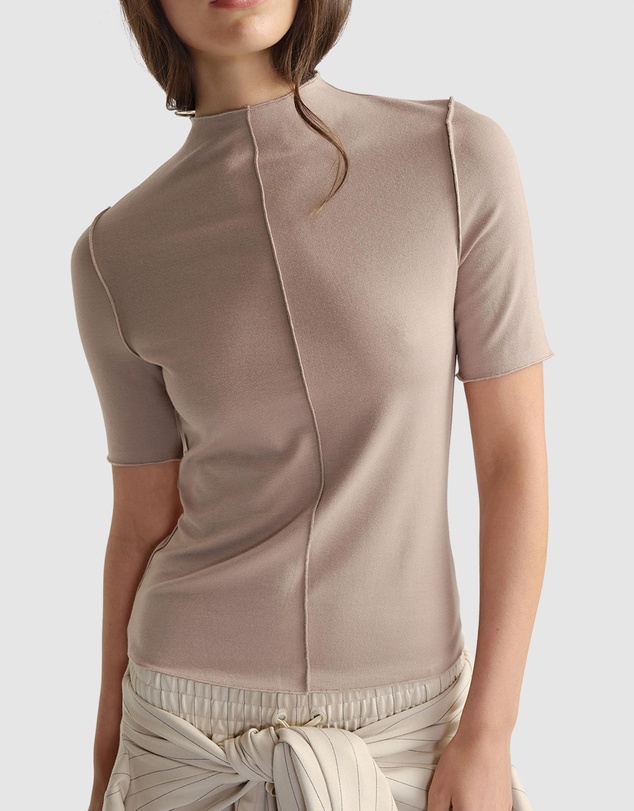 Decjuba - D-Luxe Short Sleeve Top