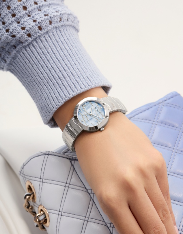 GUESS - Guess Ladies Silver Tone 30mm Analogue Watch