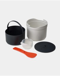 Joseph Joseph - M-Cuisine™ Microwave Rice and Grain Cooker (Stone/Orange)