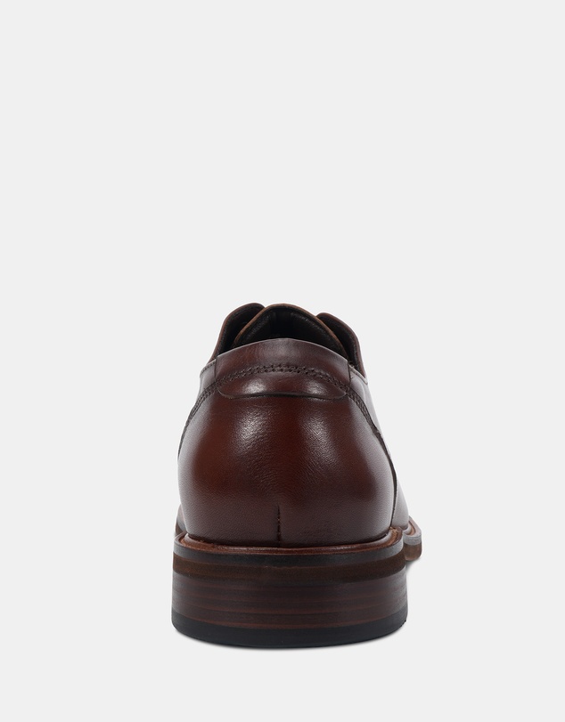 Clarks - Crisp Cognac