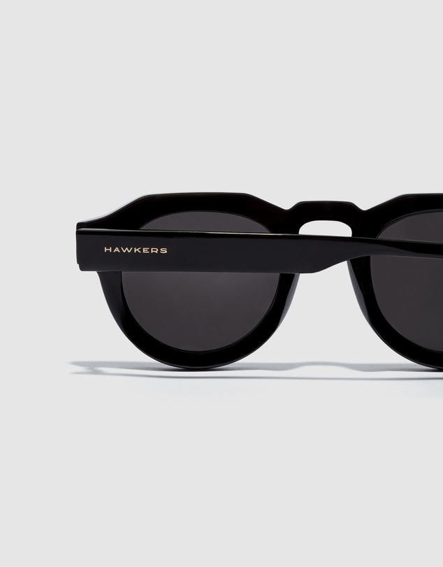 Hawkers Co - HAWKERS - Black WARWICK UPTOWN Sunglasses for Men and Women UV400