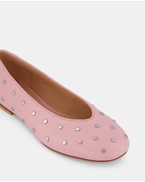 Miss Sofie - Soon Flats