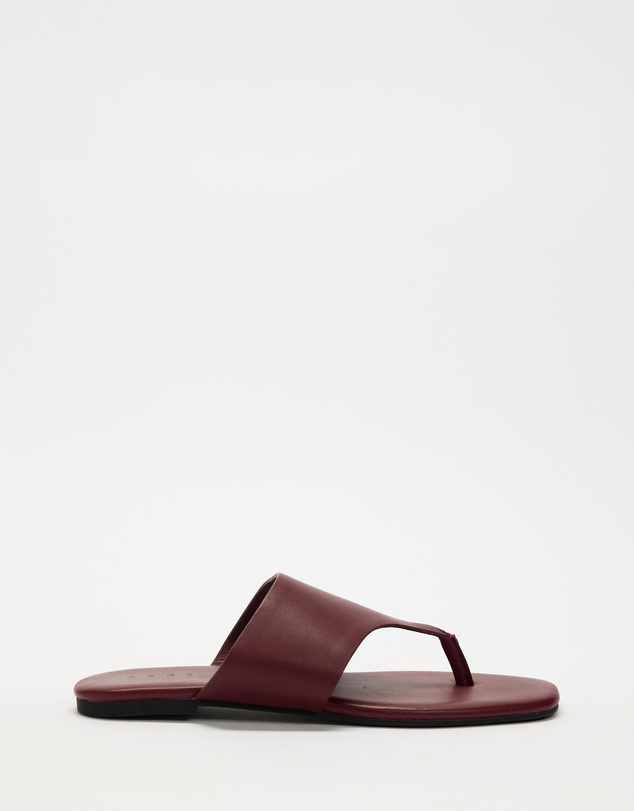 AERE - Delphine Leather Flip Flops - Women's